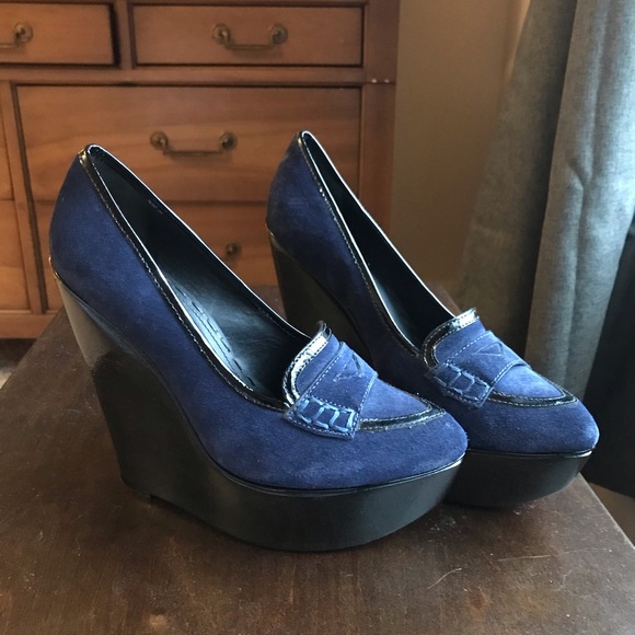 NWT Alice + Olivia wedge size 36.5 - Picture 1 of 6